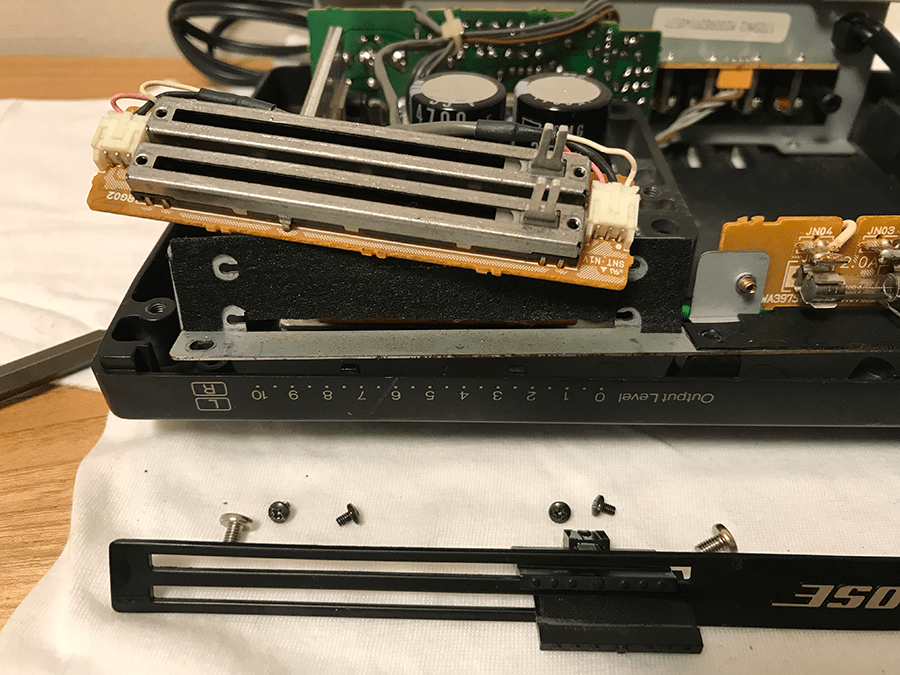 BOSE 1705II / IC交換手順 | 寫眞の音 Rolleiflex Photography