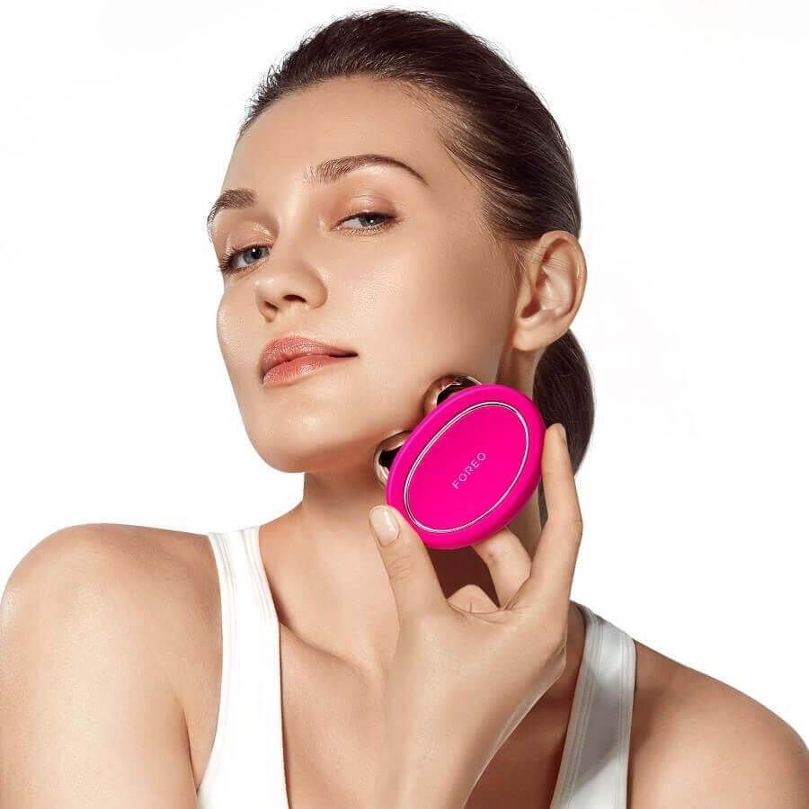 FOREO BEAR Fuchsia Facial Toning Device