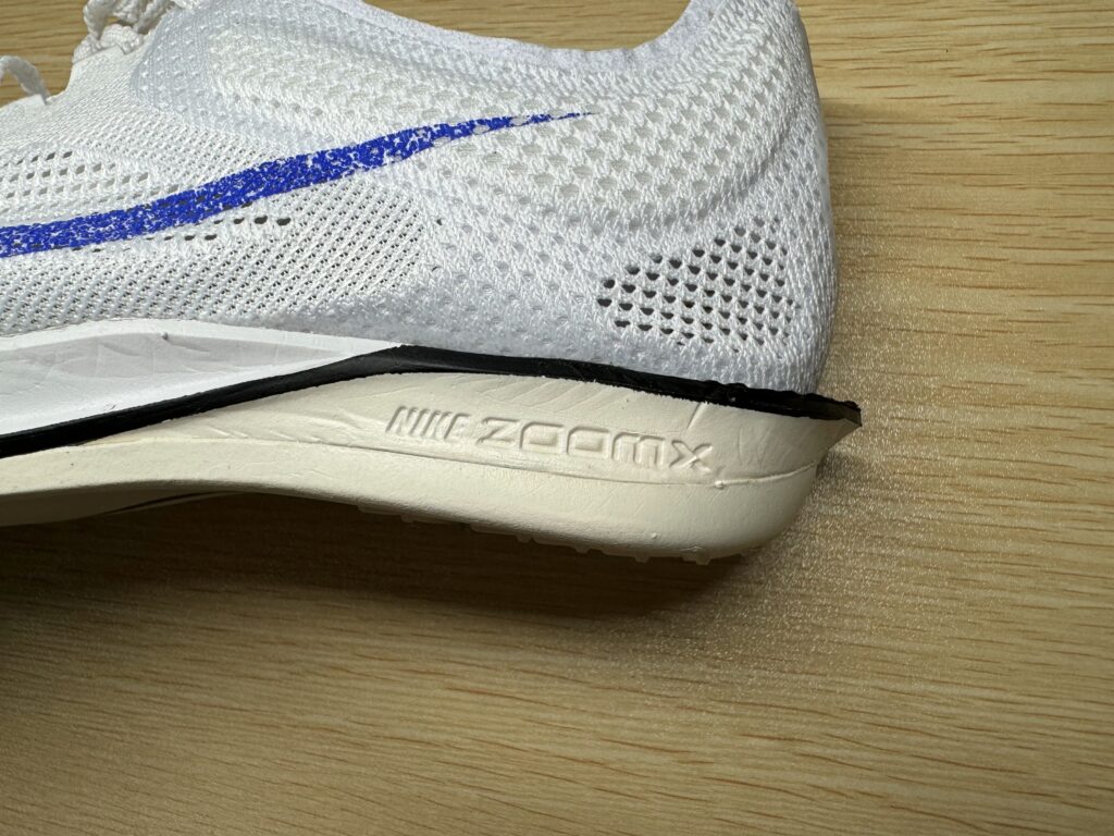 レビュー】ナイキ ドラゴンフライ2 厚底のようなスパイク | ランハイク