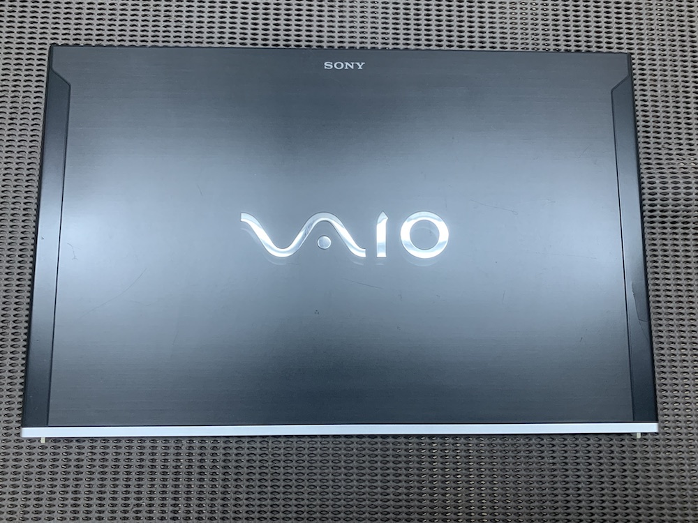 電源は入るが画面は真っ暗のまま BIOSアップデート失敗 修理しました