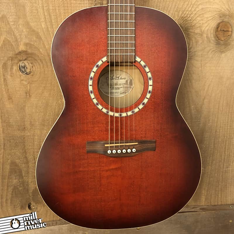 Art & Lutherie Folk Spruce Burgundy Acoustic Guitar Natural Burst