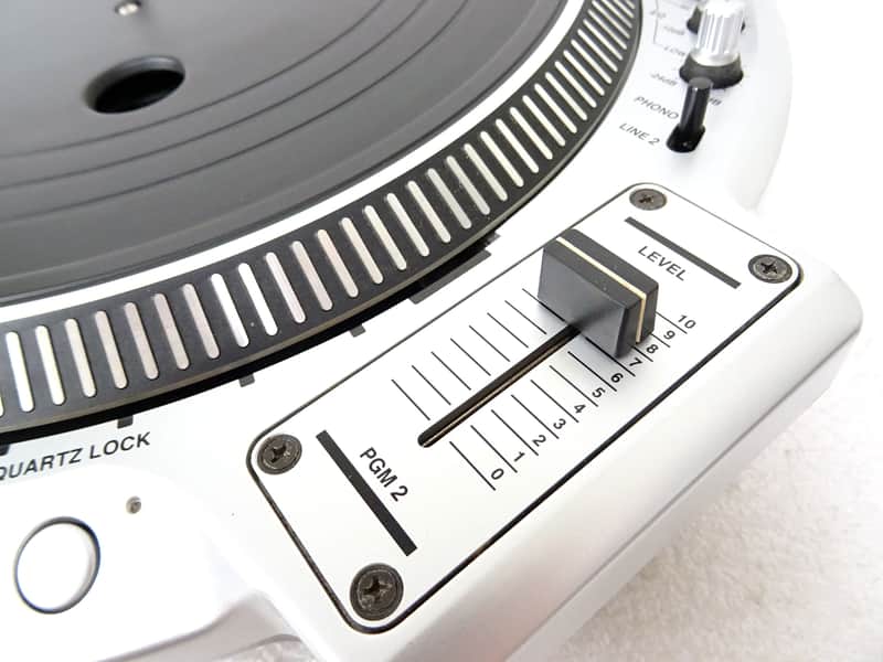 Vestax QFO Legendary Pro DJ Turntable Mixer EQ w/ Original | Reverb