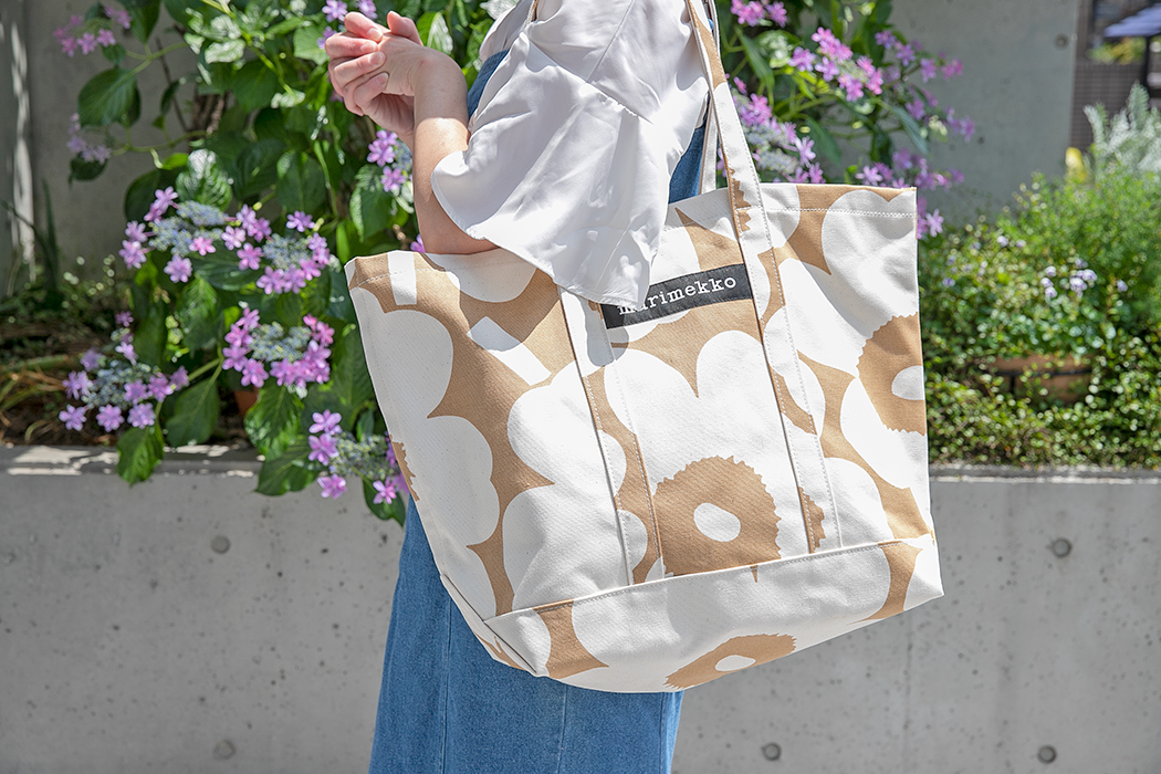 マリメッコ トートバッグ Peruskassi ／ベージュ｜北欧モダンデザイン広場