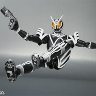 lemon仮面ライダー カイザ & デルタ ➕ファイズ フィギュア Amazon.co