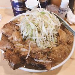 ラーメンぶたまる - 富士見台 | ラーメンデータベース