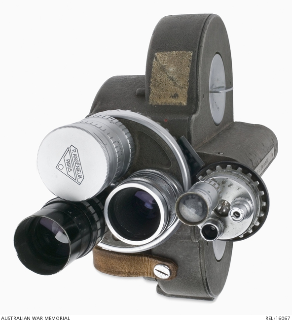 Bell and Howell 70 DR 16mm cine camera: Neil Davis, Australian War