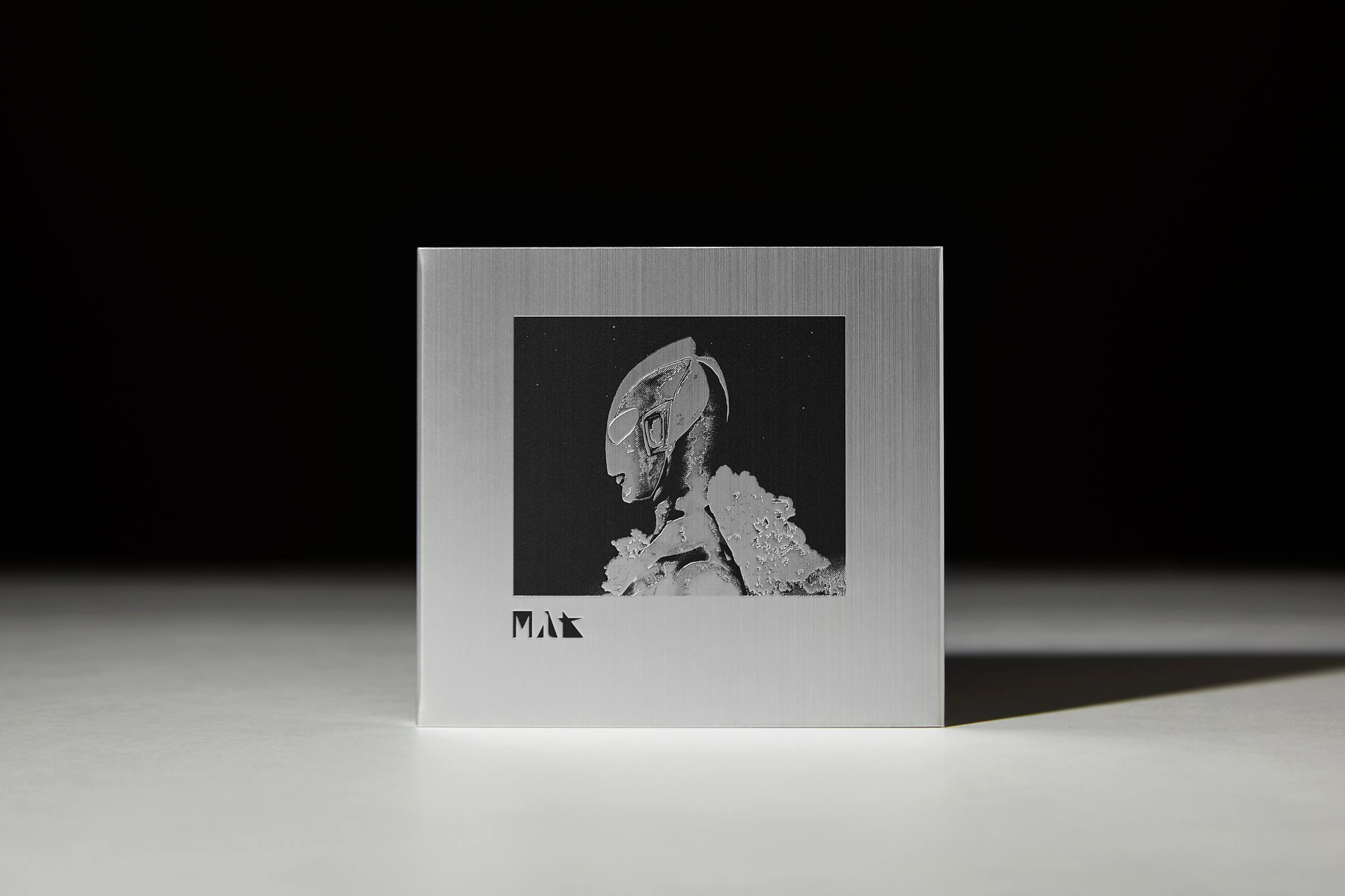 M八七 | 米津玄師 official site「REISSUE RECORDS」