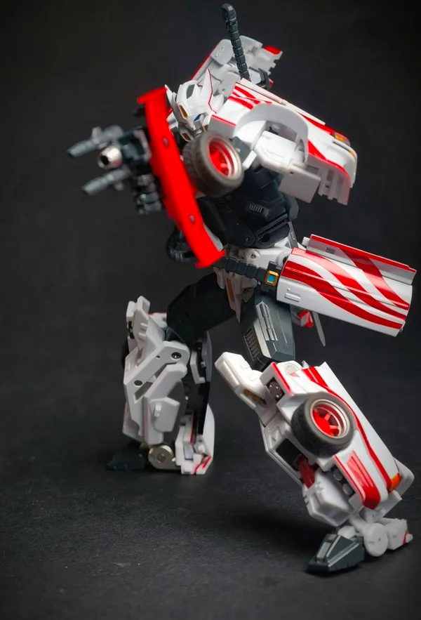 IF-02A Stray Alternative Chinese Version | Mastermind Creations