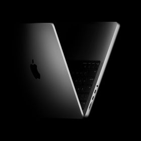 MacBook Pro 2020 13型 (Intel) MXK62J/A 中古 44,800円 | ネット最