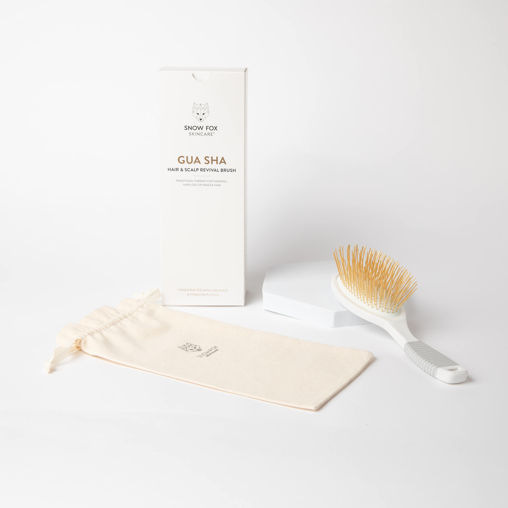 プレミアム スカルプ カッサ ヘアブラシ | SNOW FOX SKINCARE（スノー