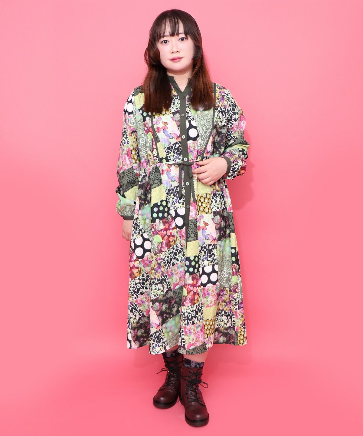 153676：パッチワーク風総柄ドロスト前開きワンピースの通販-ScoLar