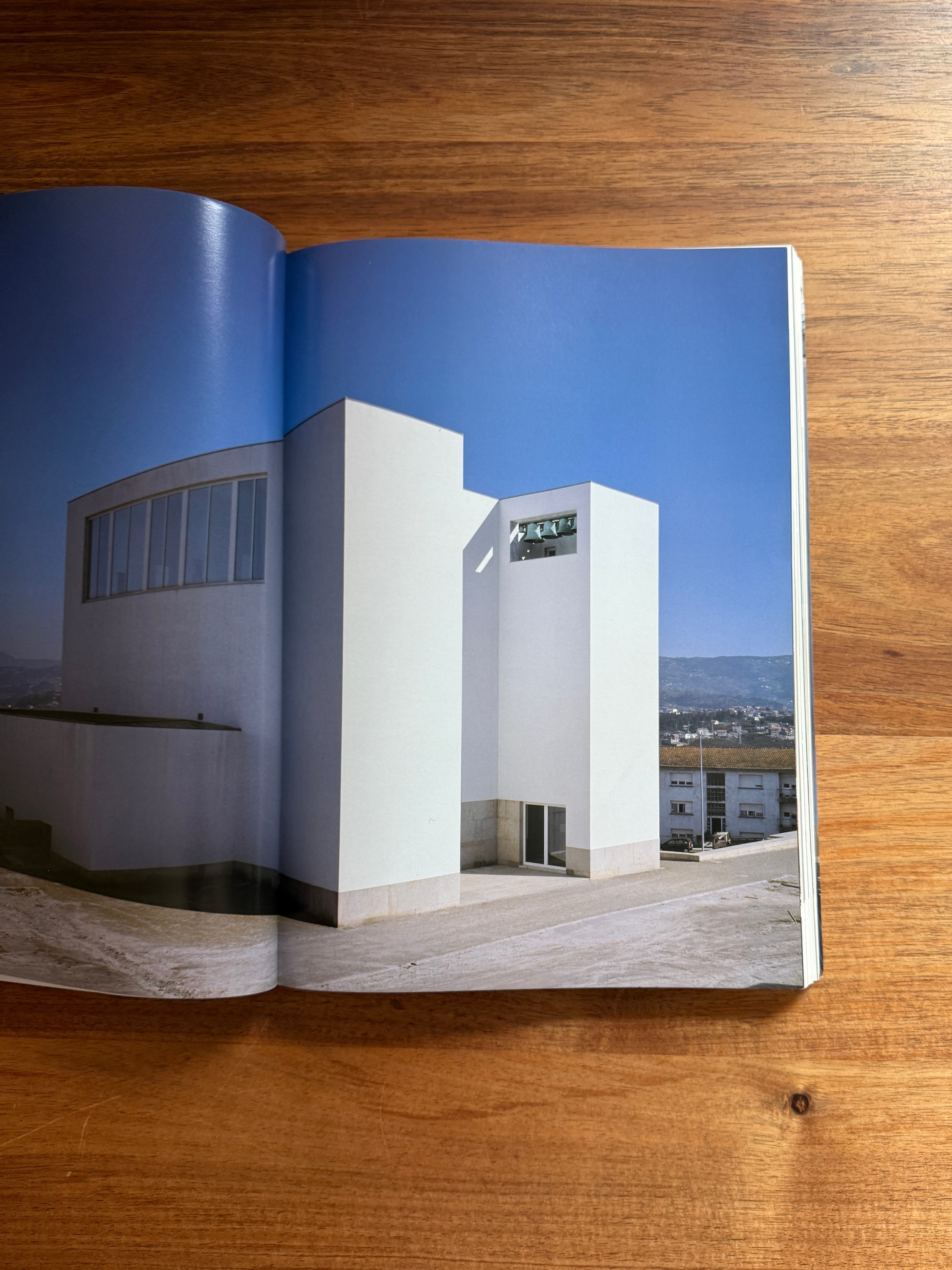 El Croquis: Alvaro Siza 1995-1999 – Sams Book Shop