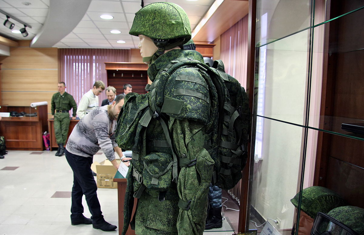 ロシア軍次世代装備プロジェクト「ラトニク」！ 採用予定の耐火スーツ