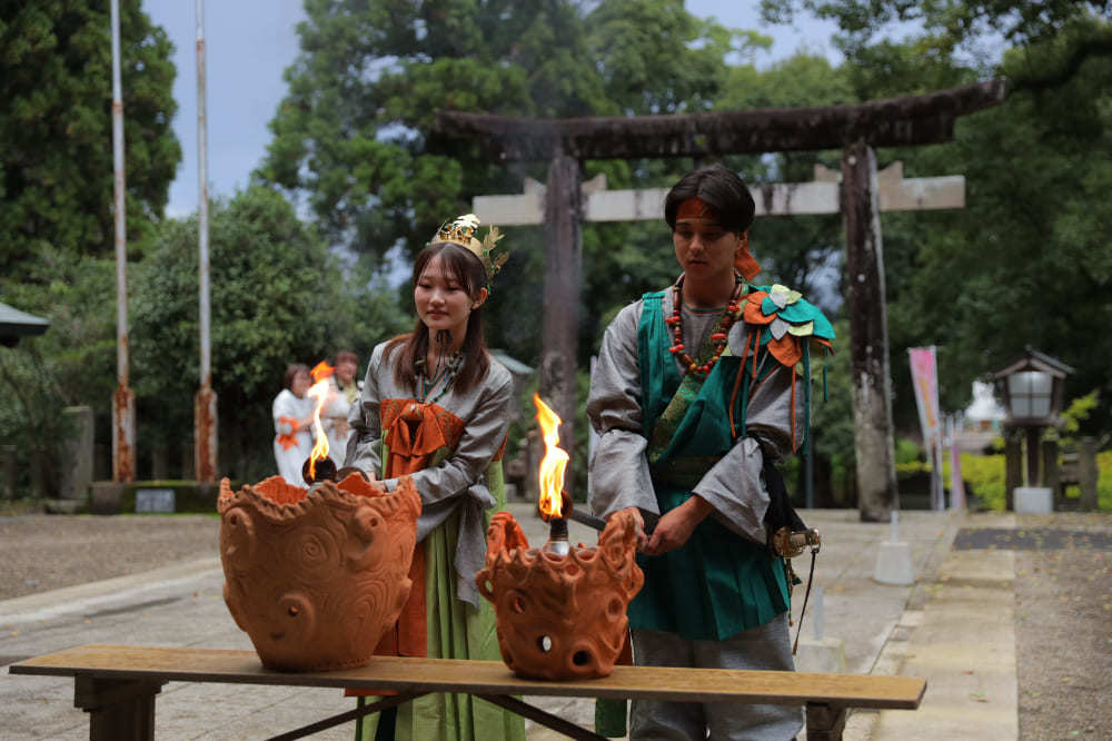 西都古墳まつり | 神話の息吹がよみがえる「炎の祭典」に密着