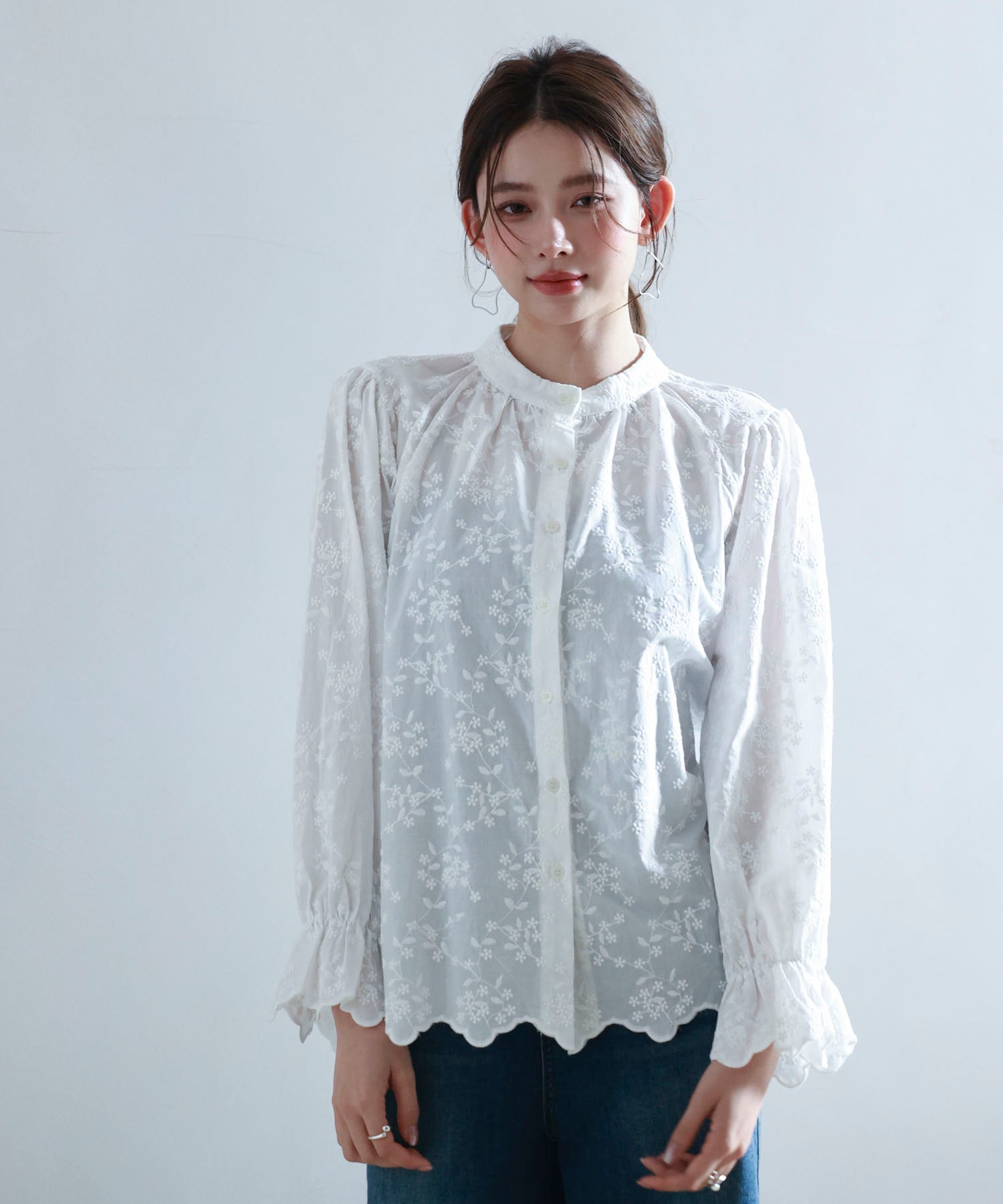 立ち襟スカラップ刺繍シャツブラウスsdphxz1142 ホワイト – [公式