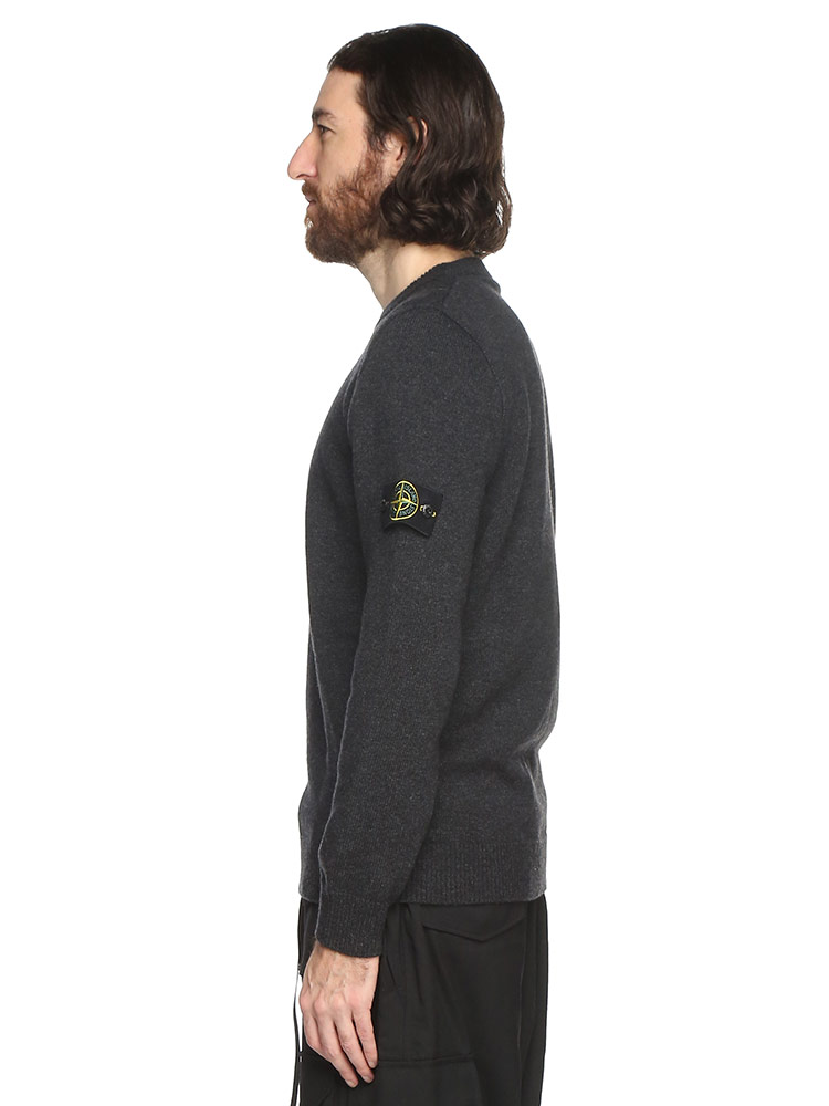 STONE ISLAND (ストーンアイランド) 袖ロゴ クルーネック 長袖 ニット
