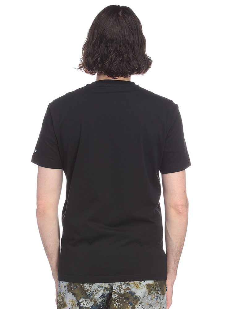 DSQUARED2 (ディースクエアード) 袖ワンポイントロゴプリント クルー