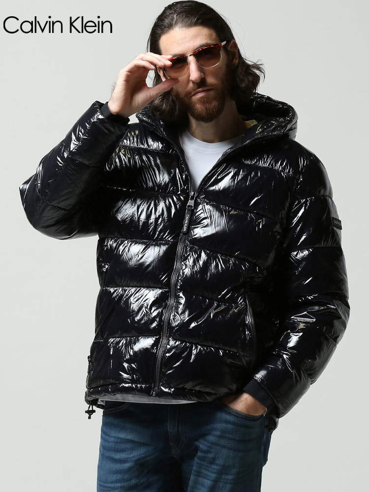 Calvin Klein (カルバンクライン) シャイニー フルジップ 中綿