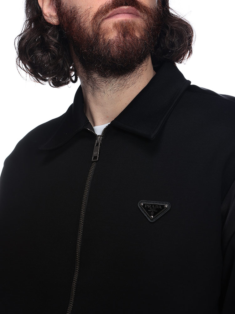 PRADA (プラダ) トライアングルロゴ テクニカル フルジップブルゾン