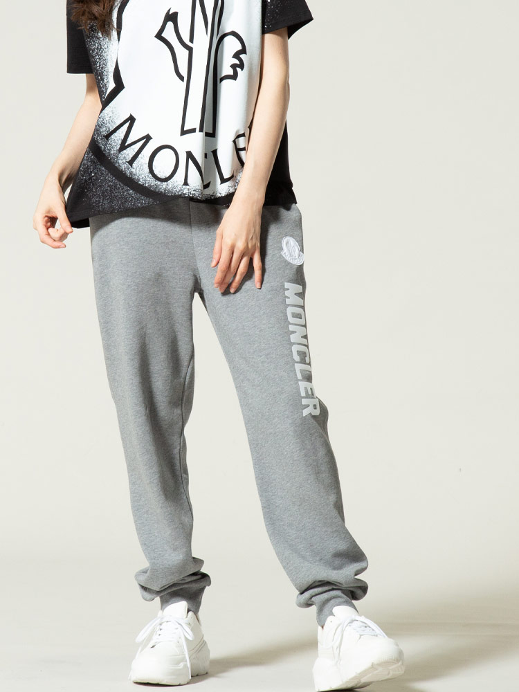 MONCLER (モンクレール) 縦ロゴプリント スウェット ロングパンツ