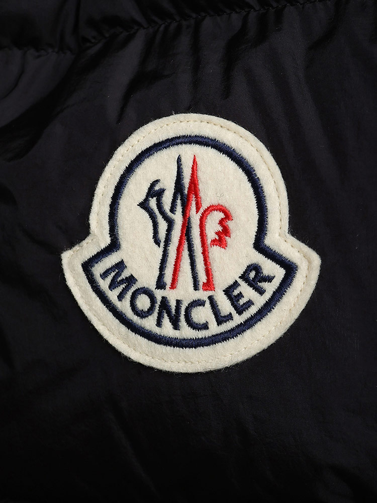 MONCLER (モンクレール) BIGワッペン フルジップ CITALA ダウン