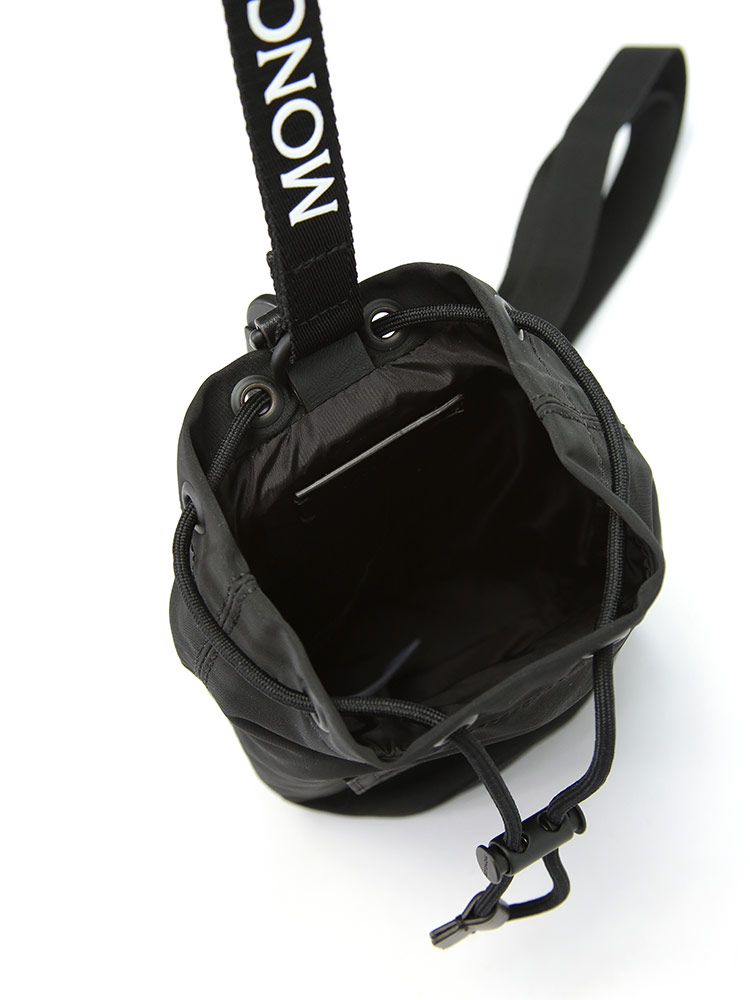 MONCLER (モンクレール) ロゴ ボディストラップ付 ミニポーチ