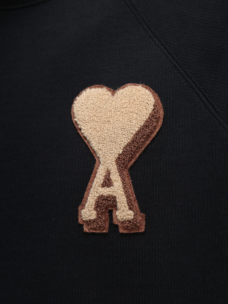 AMI PARIS (アミパリス) ロゴパッチ クルーネック トレーナー Ami de