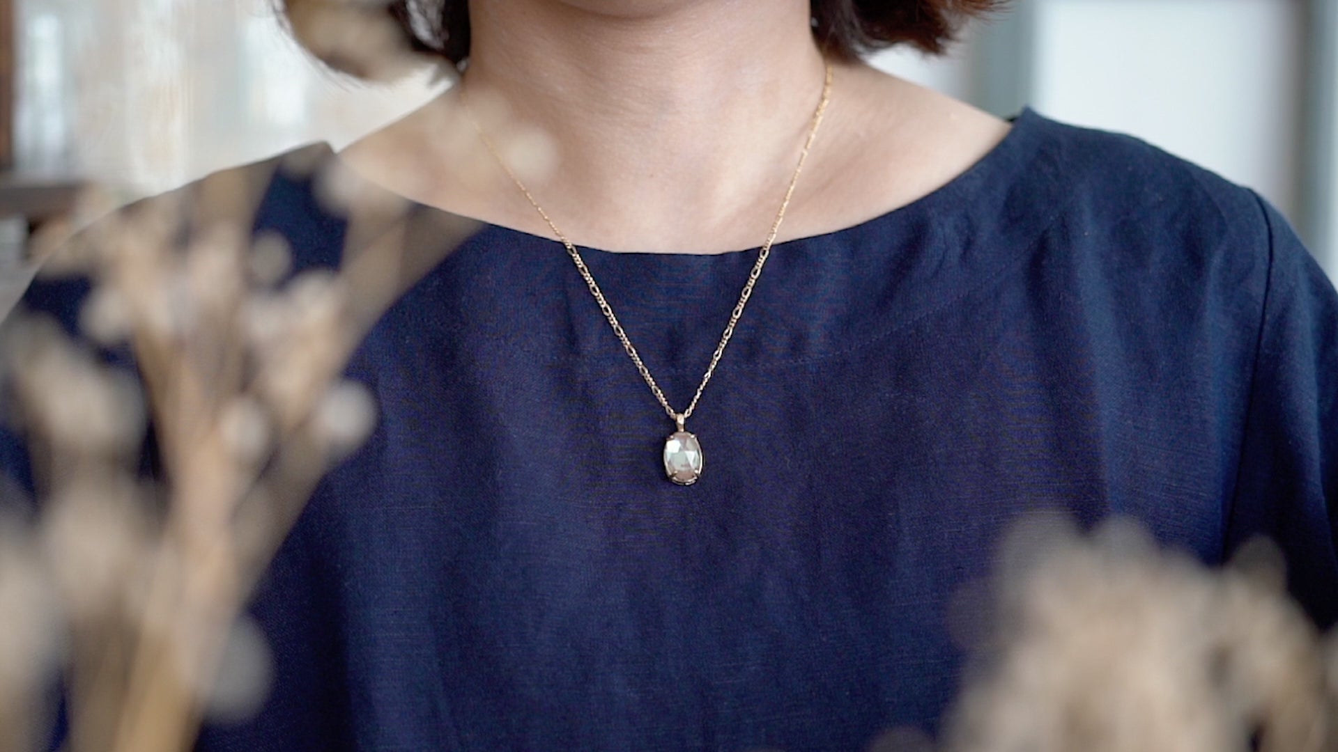 アンティークサフィレットネックレス 14×10ミリ ローズカットサフィレット