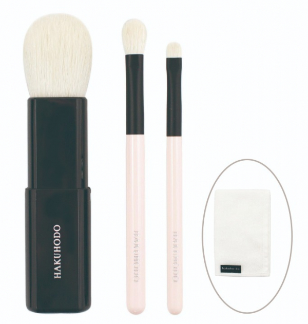 白鳳堂【春のおすすめ化粧筆3本セット】のご紹介！※ご好評につき完売