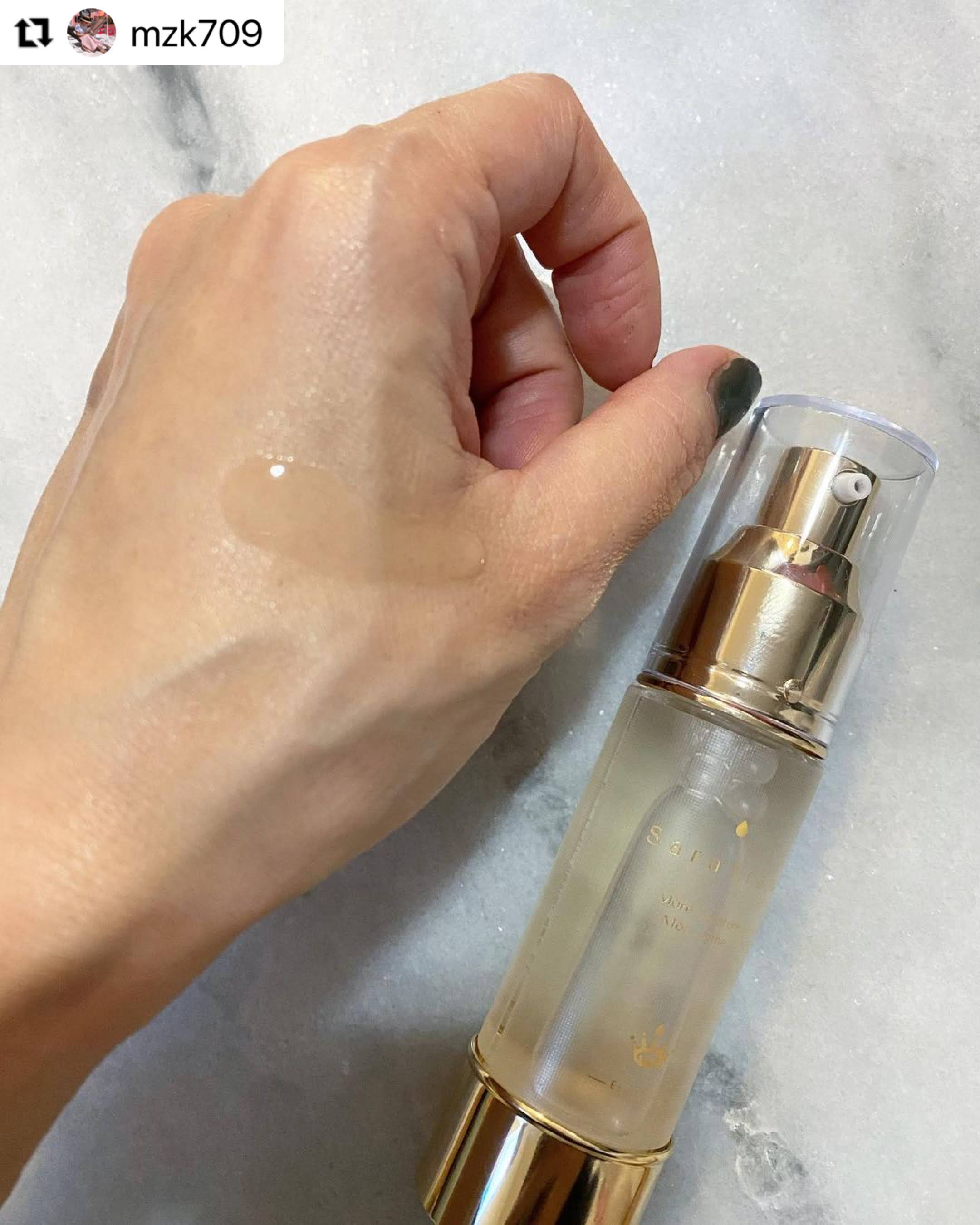 1つ買うと1つ無料】サラフラン モイスチャーエッセンス（美容液