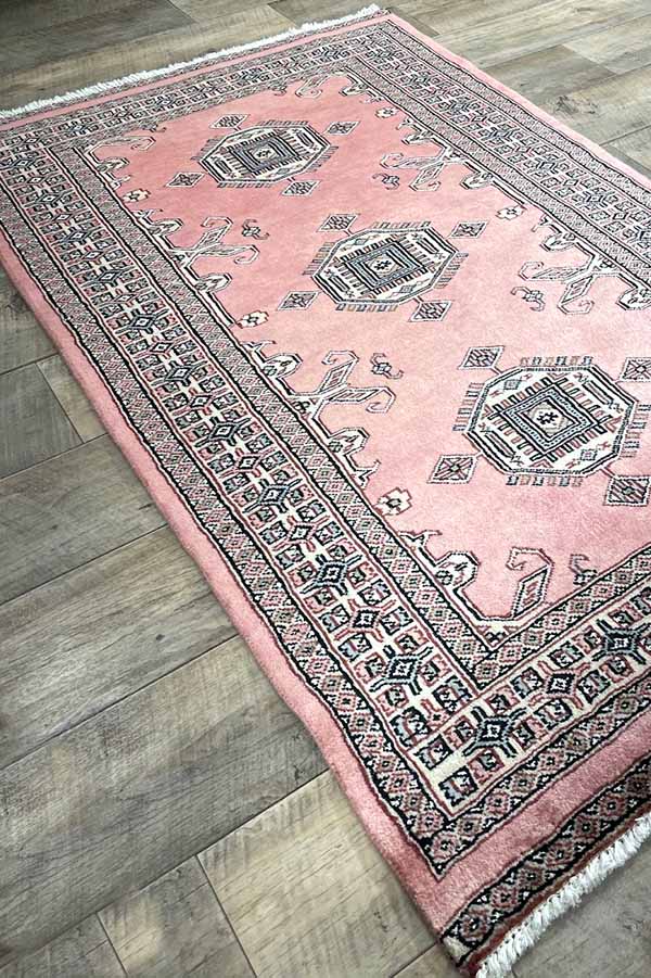 パキスタン絨毯 約92cm x 149cm｜SATHI RUGS