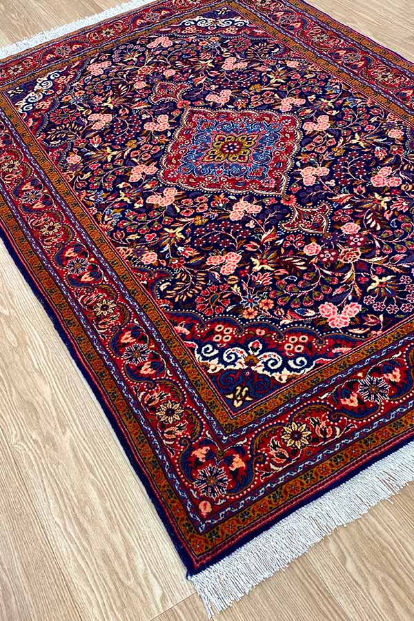 ペルシャ絨毯 ハマダン産 ウール 約110cm x 152cm｜SATHI RUGS