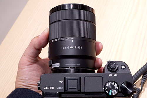 軽い小さい高倍率 ズームレンズ「E 18-135mm F3.5-5.6 OSS」見てきまし