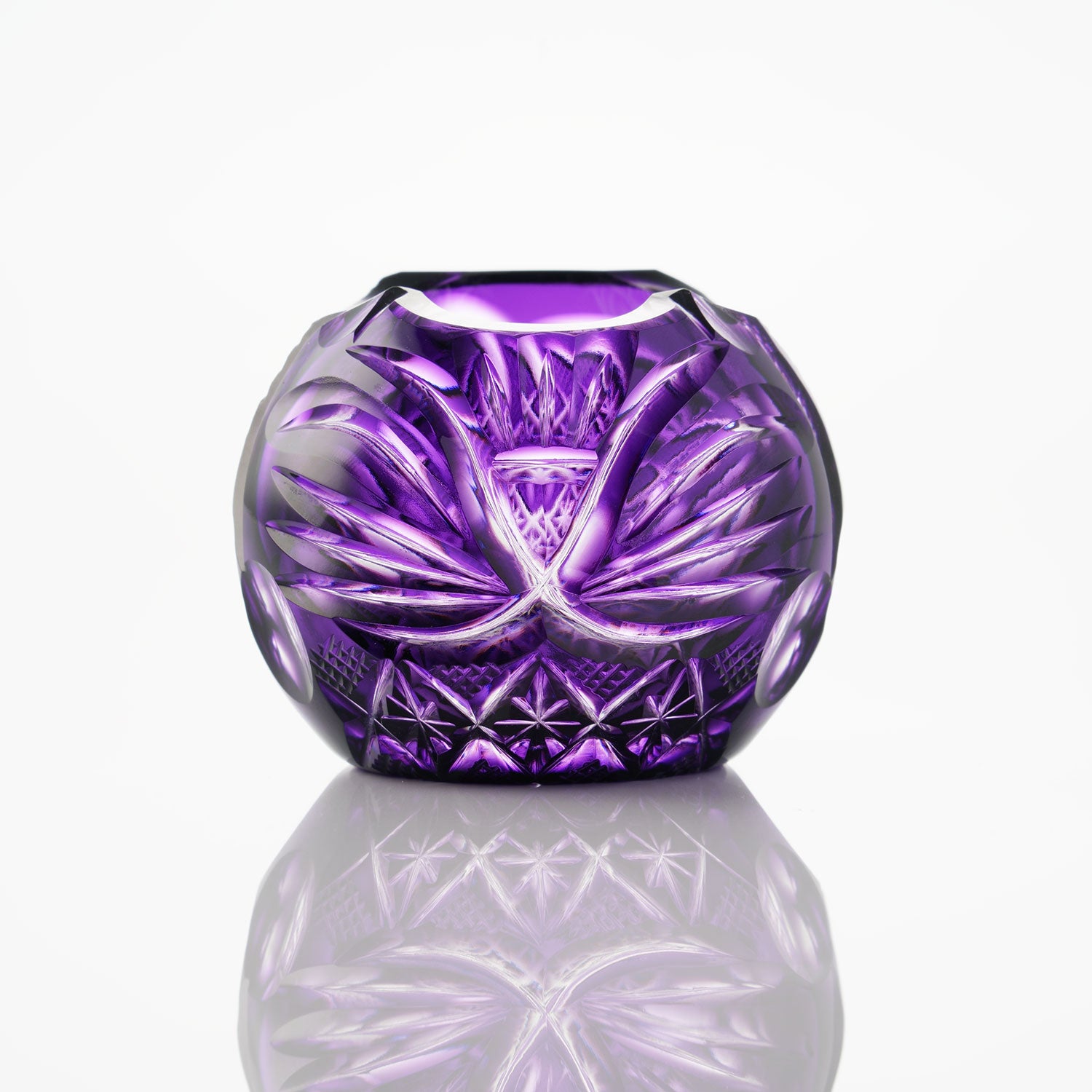 島津薩摩切子】創作 笑猫 (えみねこ) – ㈱島津興業 島津薩摩切子