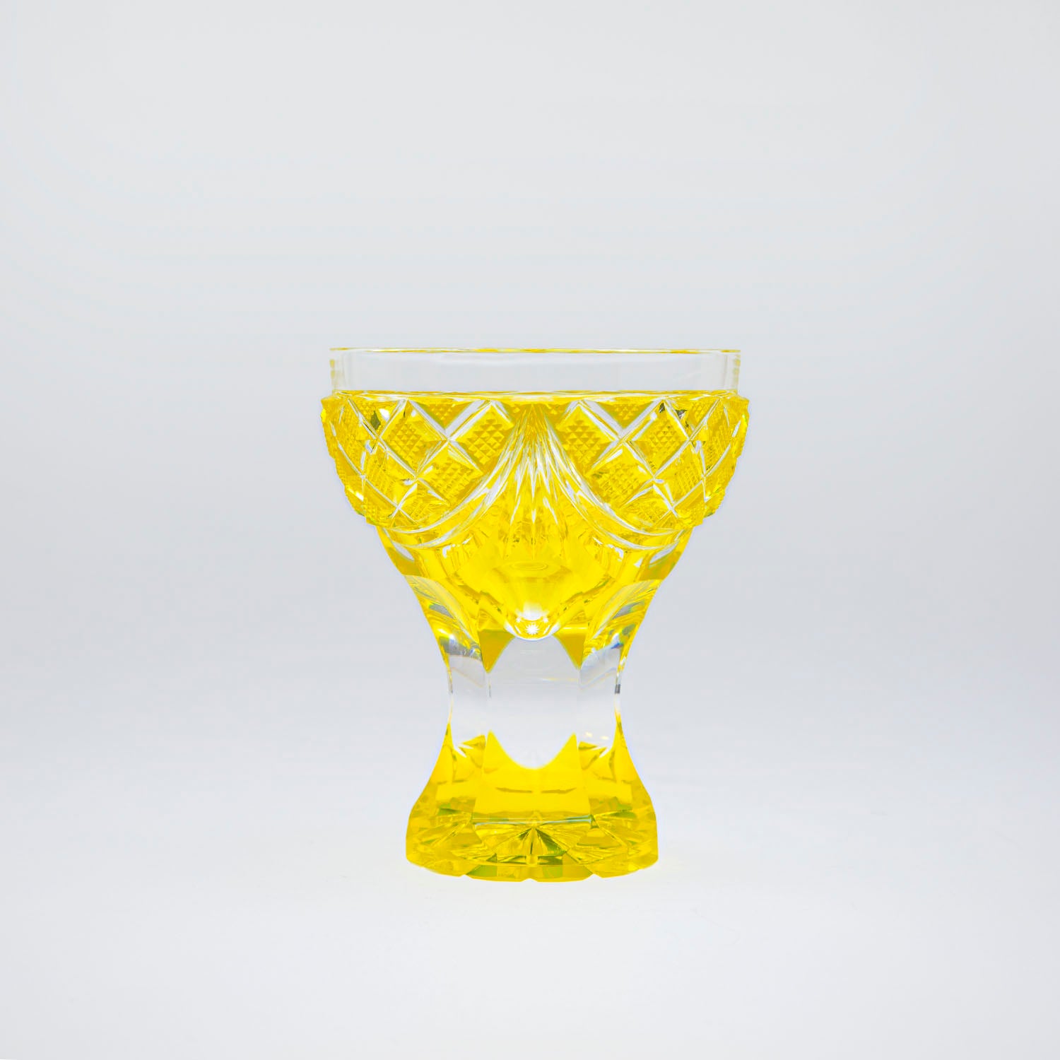 島津薩摩切子】 創作 馬上杯 – ㈱島津興業 島津薩摩切子