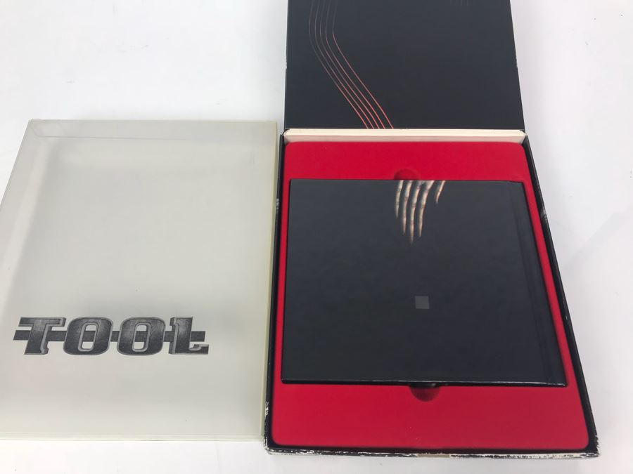 Tool: Salival Box Set CD/DVD Limited Edition 1422-31159-2