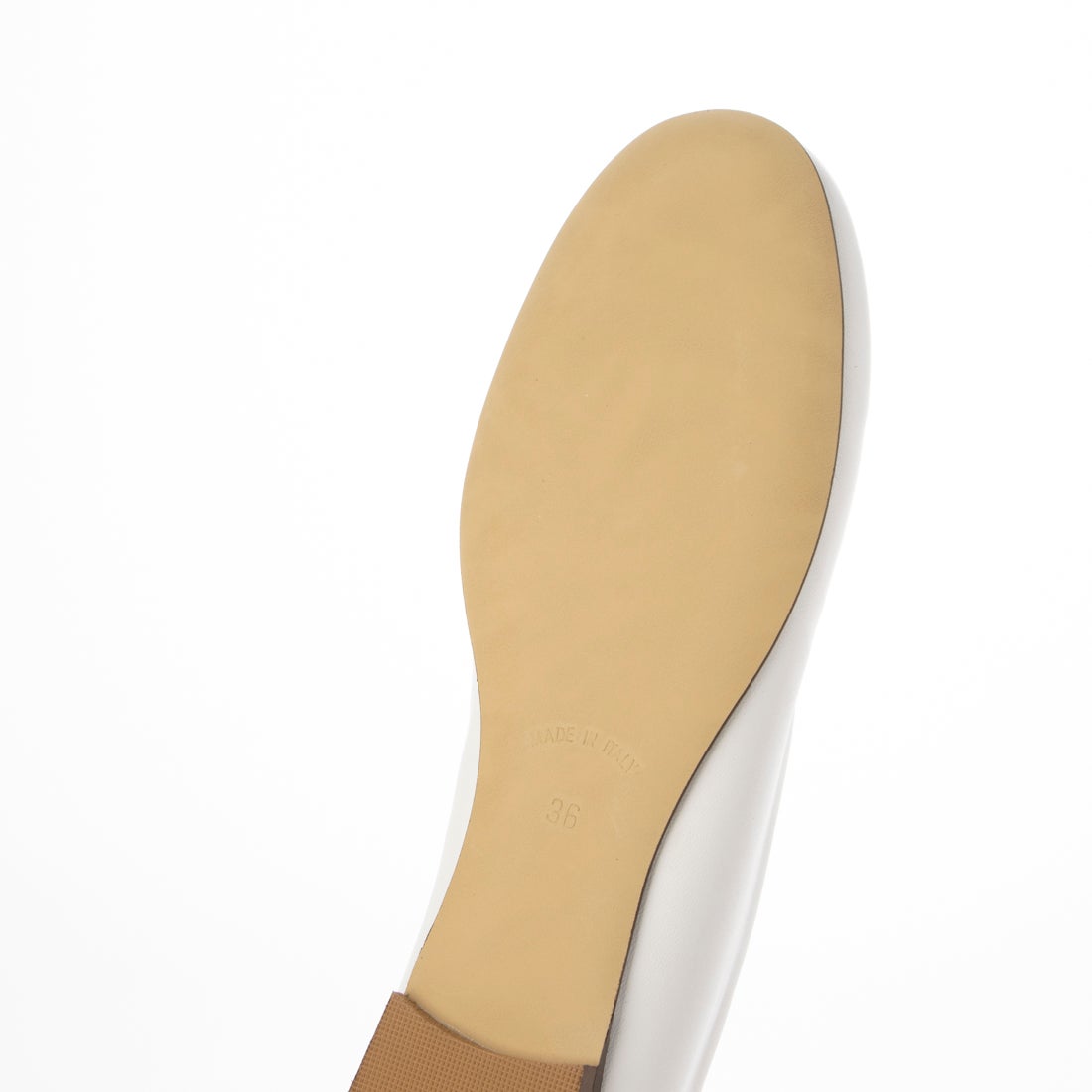 コルソローマ ノーヴェ CORSO ROMA 9 レザー フラットパンプス （WHITE