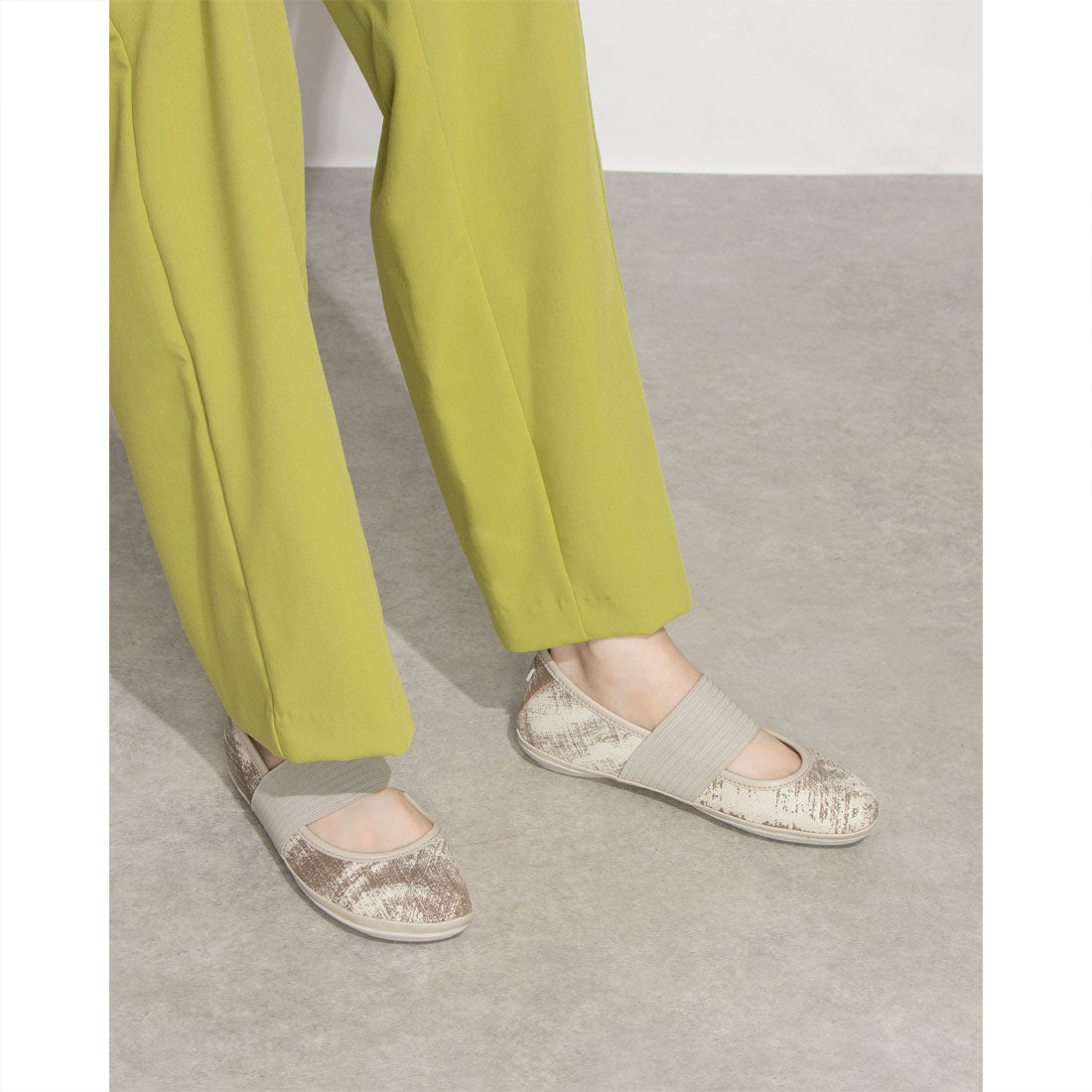 カンペール CAMPER [カンペール] RIGHT NINA / フラットシューズ