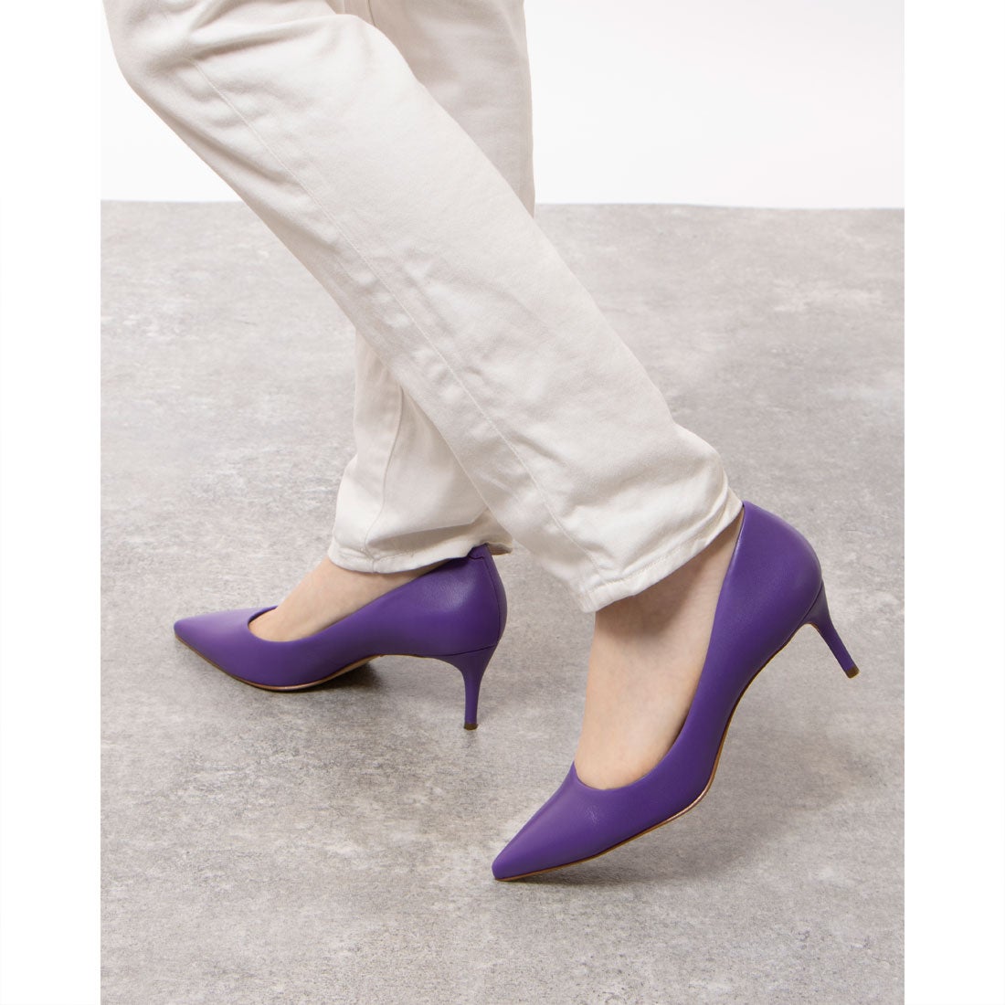 カラーノ CARRANO ポインテッドプレーンパンプス （パープル