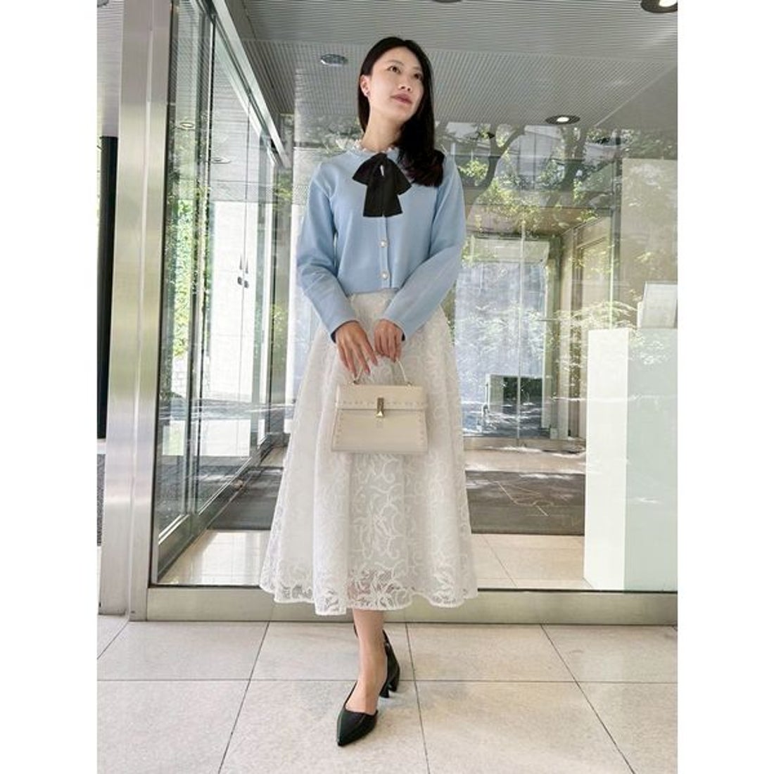 セルフォード CELFORD ビジューツイストバックルハンドバッグ （IVR