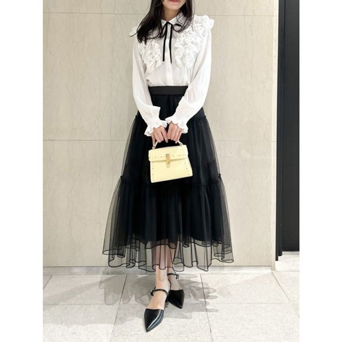 セルフォード CELFORD フリルヨークシャツカラーブラウス （OWHT