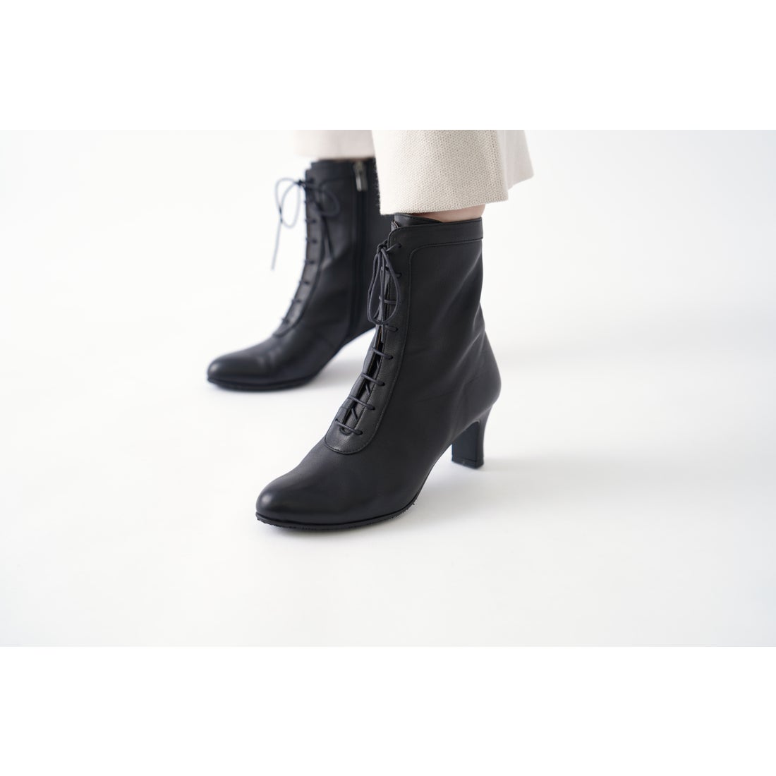 シプレ CHYPRE 5.5cm本革綺麗目マニッシュレトロレースアップブーツ