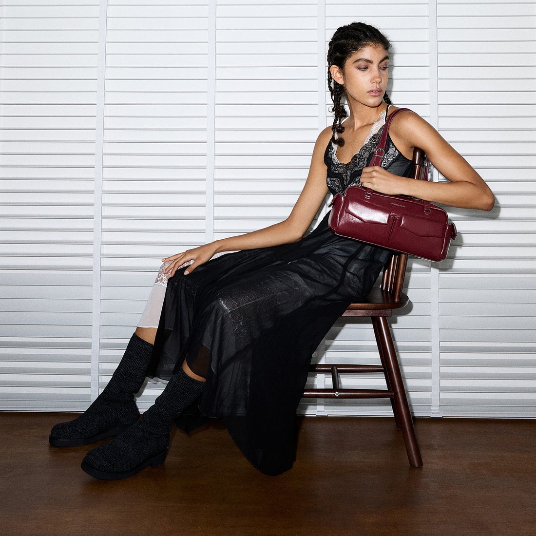 CHARLES & KEITH Rachel レイチェル イロンゲイテッドマルチポケット