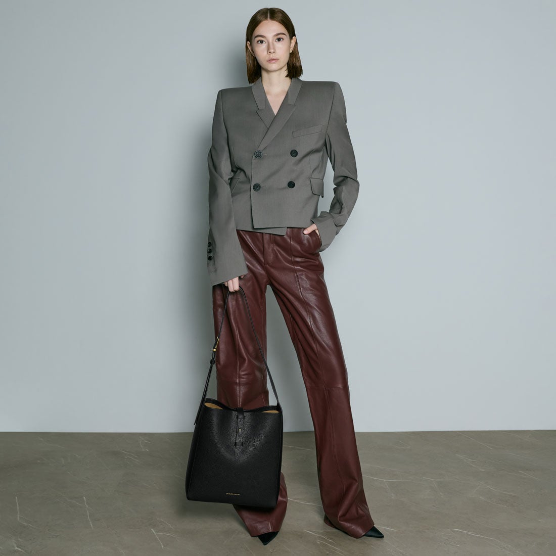 CHARLES & KEITH Beryl ベリル ベルトホーボーバッグ （Black