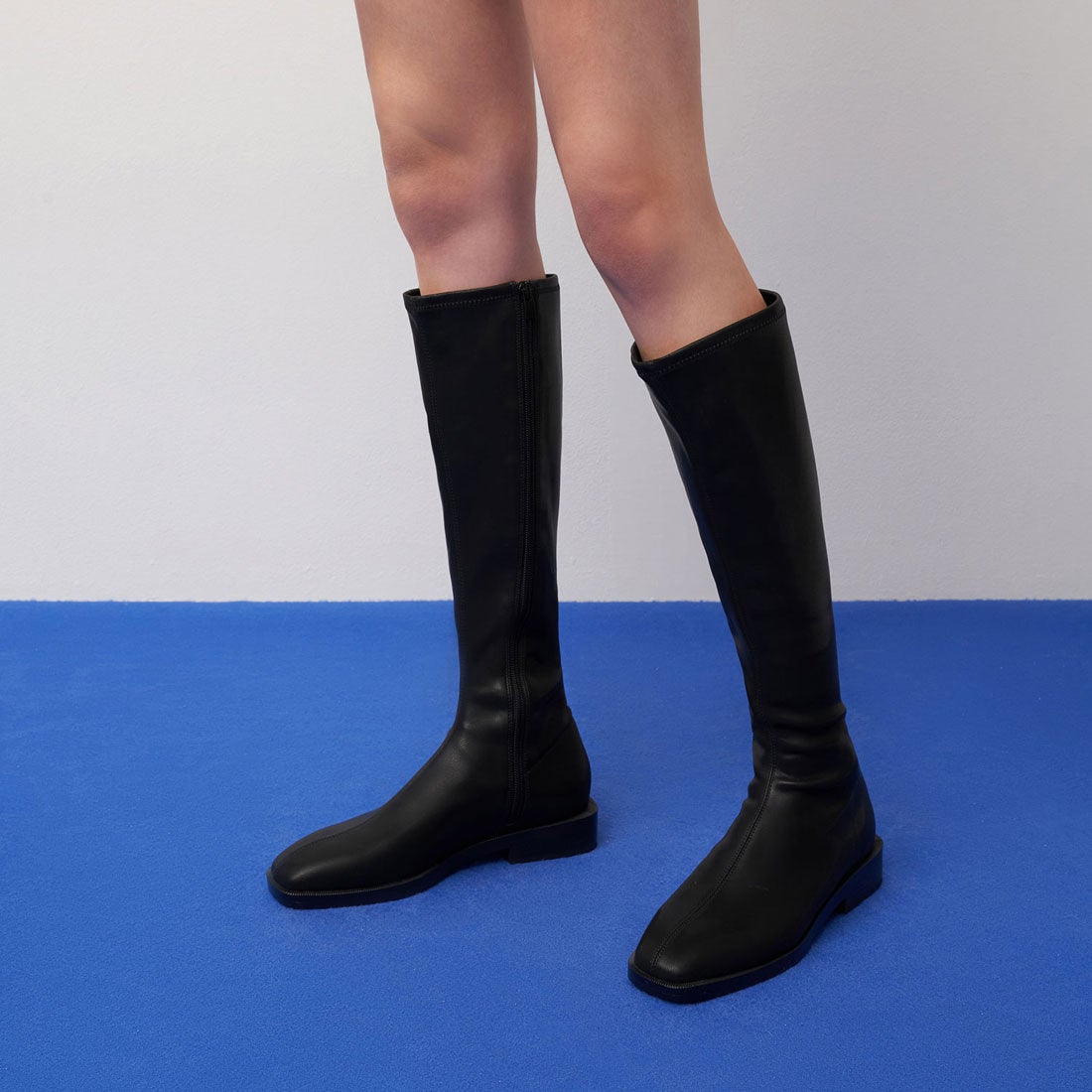 CHARLES & KEITH ロング フラットブーツ 【再入荷】（Black