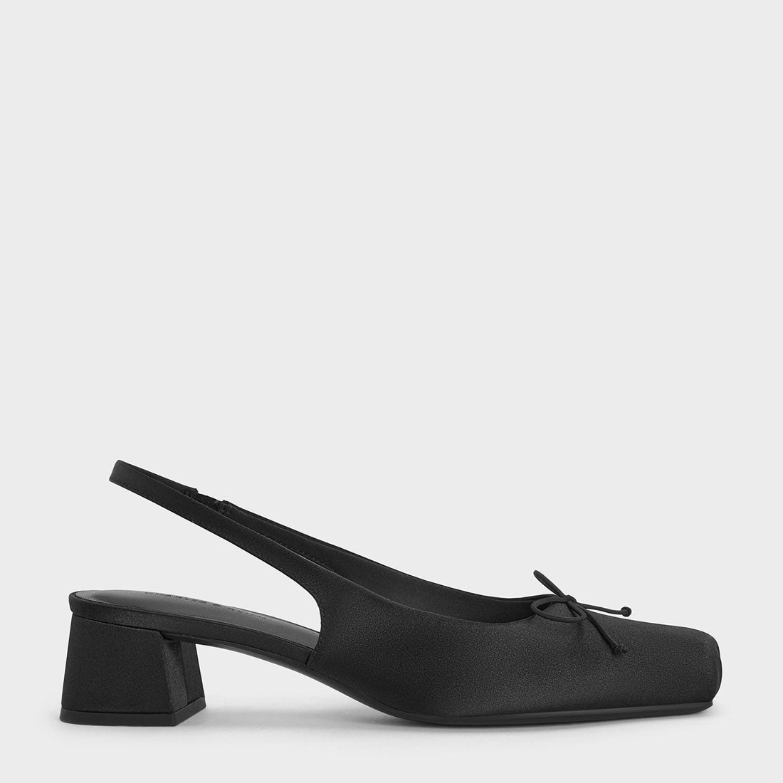 CHARLES & KEITH サテン ボウスクエアトゥスリングバックパンプス