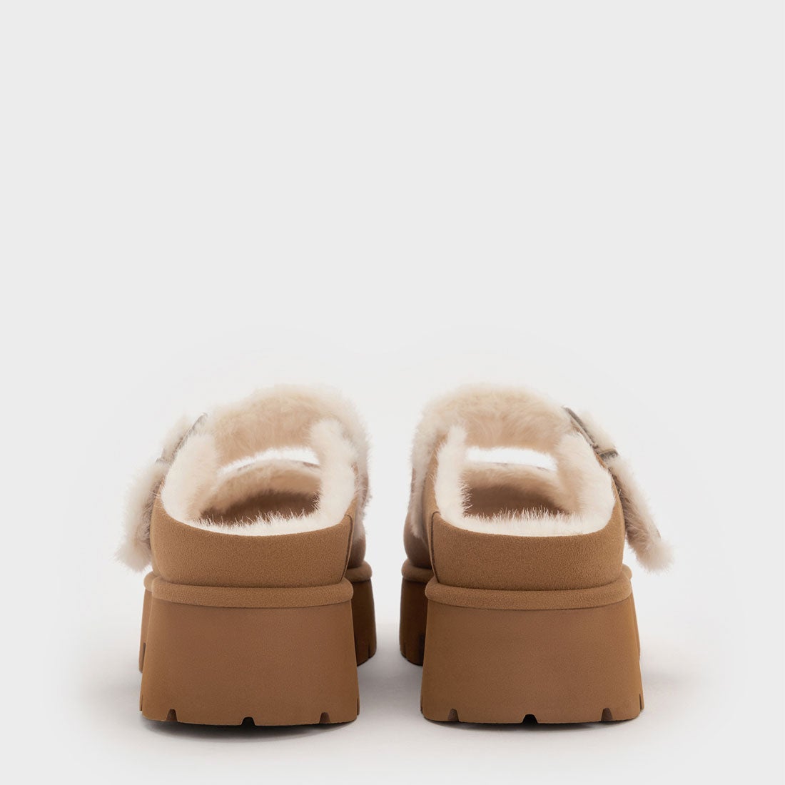 CHARLES & KEITH Bergen ベルゲン テクスチャーファートリムバックル