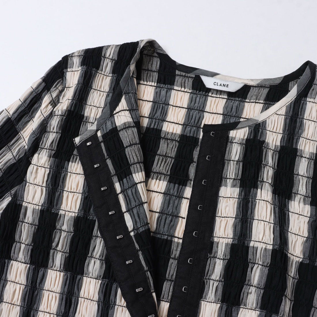 クラネ CLANE SHIRRING DESIGN BLOUSE （MIX） -ファッション通販