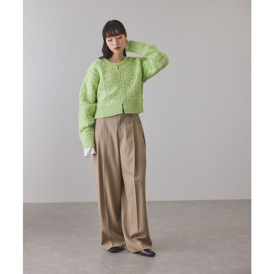 アダム エ ロペ ADAM ET ROPE' コードレースパターンニット