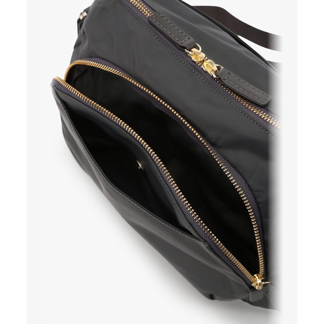 アニエスベーボヤージュ agne's b. VOYAGE FT03A－05 ショルダーバッグ